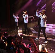 Mit dabei bei der Weltpremiere. "Caught in the Act"- live (©Foto:  Martin Schmitz)